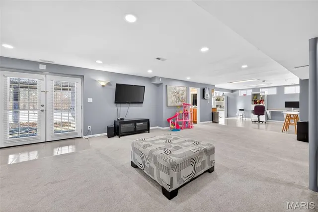 $489,000 | 4562 Briargate Drive, St. Charles, MO 63304