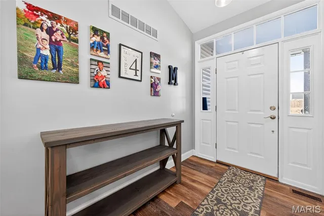 $489,000 | 4562 Briargate Drive, St. Charles, MO 63304