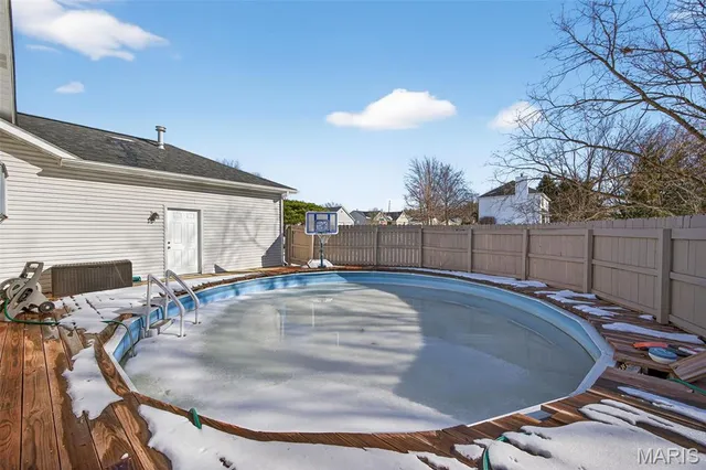 $489,000 | 4562 Briargate Drive, St. Charles, MO 63304