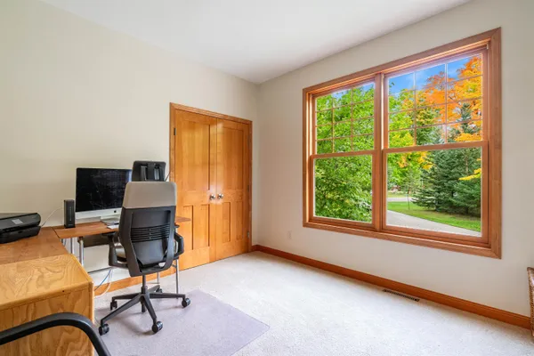 $975,000 | 4391 Grouse Ridge Drive, Hermantown, MN 55811