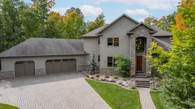 $999,900 | 4391 Grouse Ridge Drive, Hermantown, MN 55811
