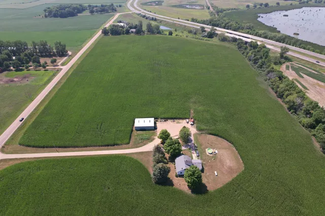 $2,209,550 | 16810 County Road 31, Norwood Young America, MN 55368