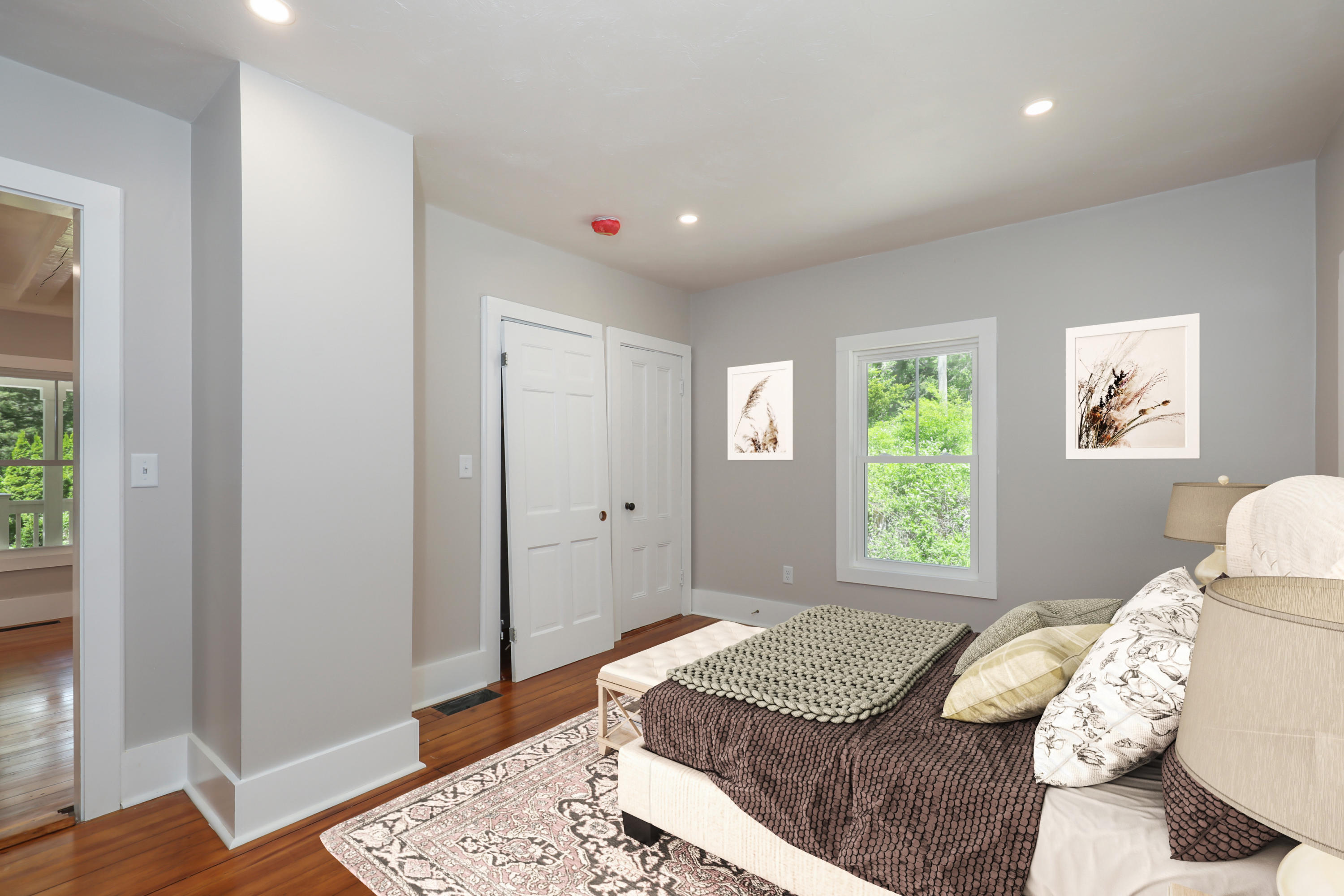 289 Old Main Road North Falmouth, MA 02556 - Photo 16 of 39 011-photo-bedroom-9266214