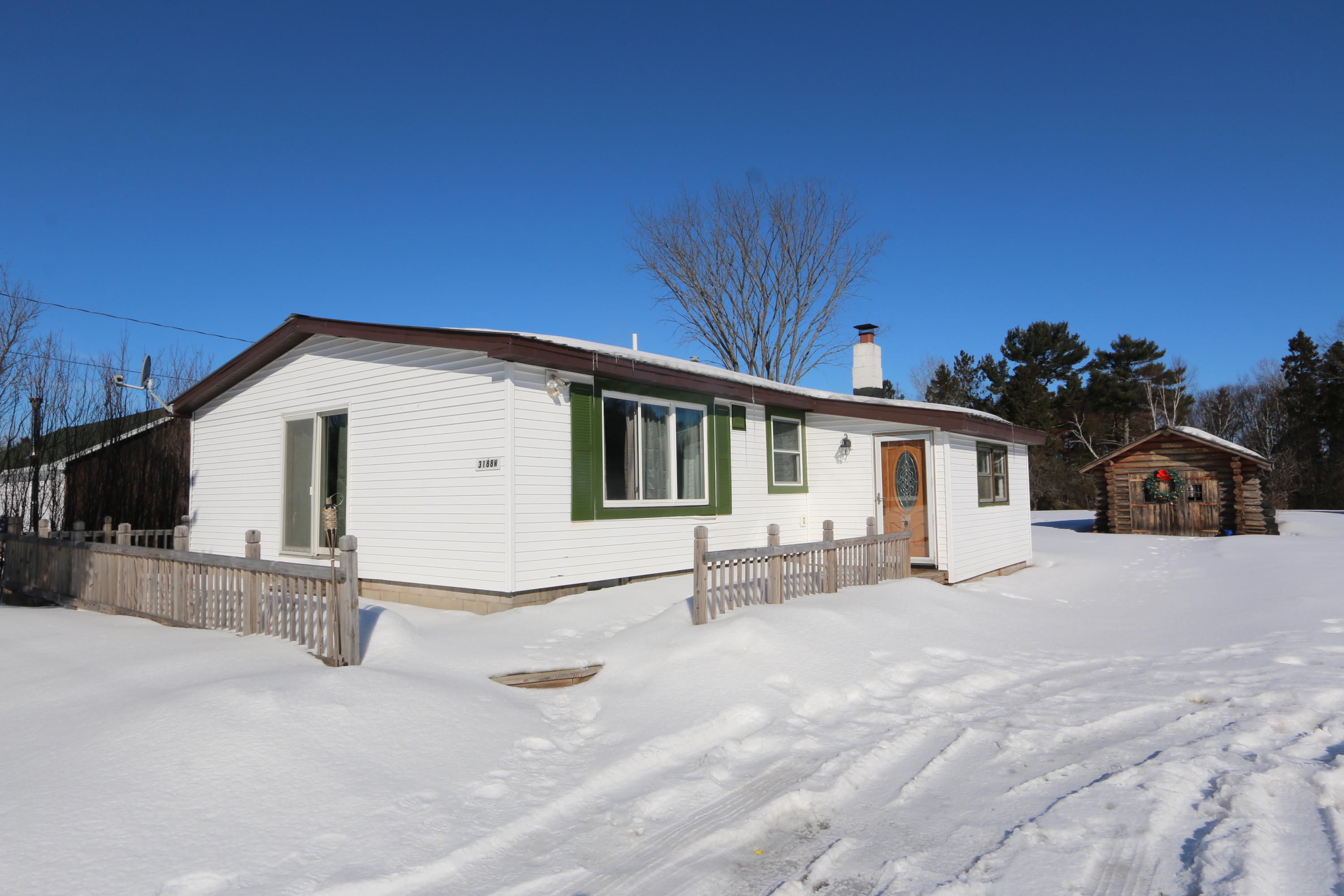 3188 West 10 Mile Road Dafter, MI 49724 - Photo 1 of 25 Gallery Image 1