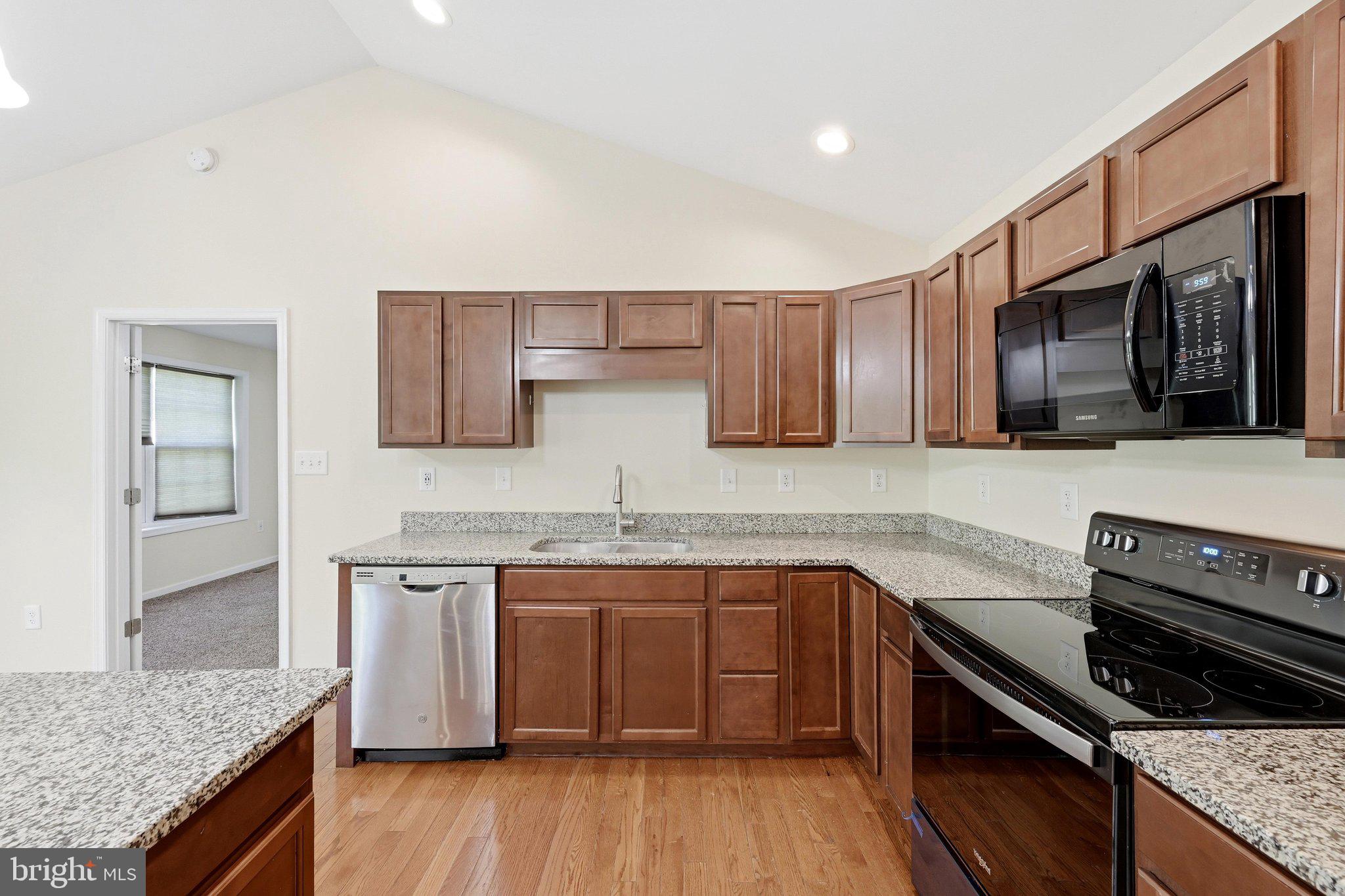 179 Reprisal Road Inwood, WV 25428 - Photo 15 of 48 Kitchen