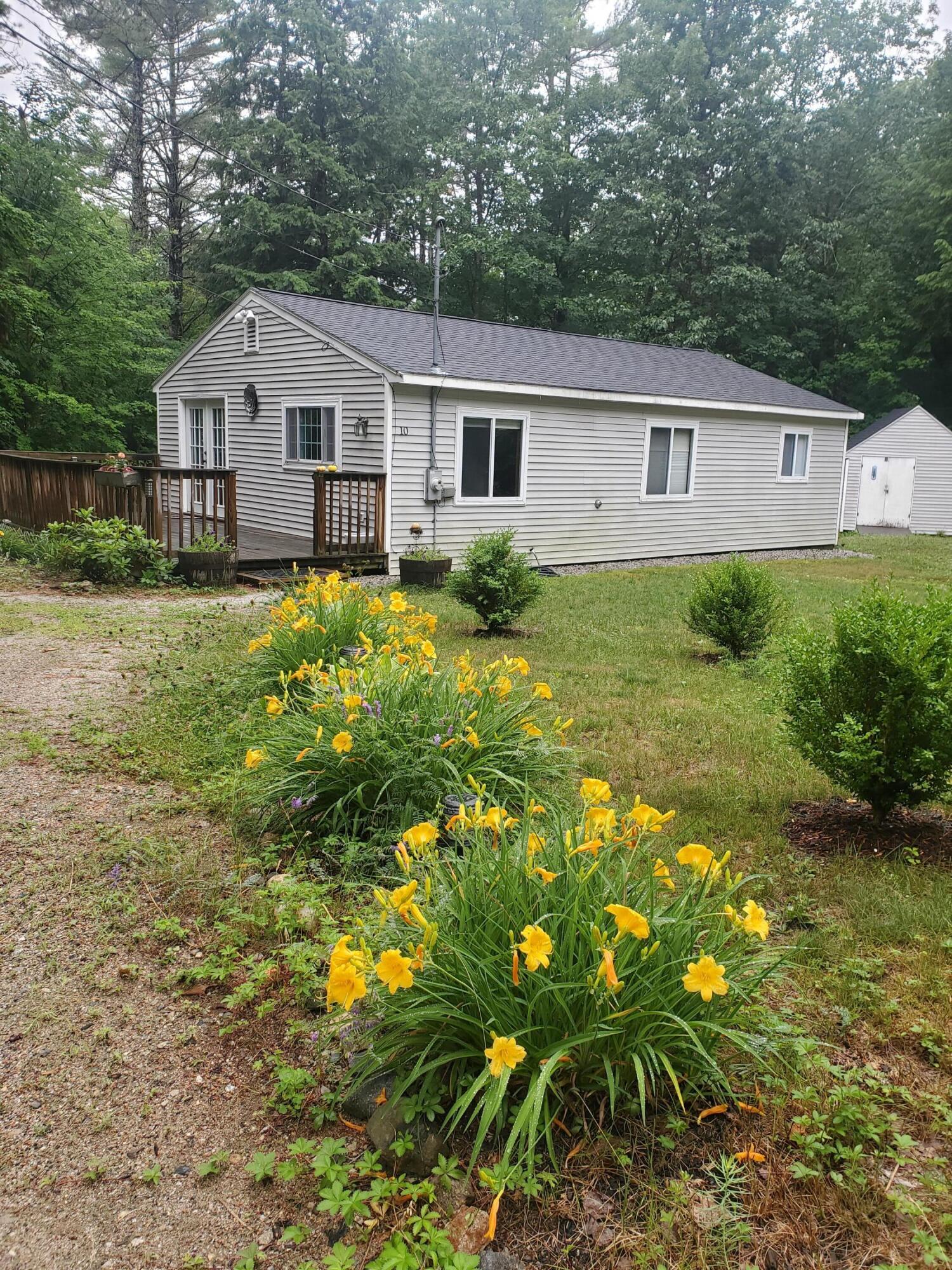 10 Beech Circle Limerick, ME 04048 - Photo 3 of 52 Outside Flowers-1