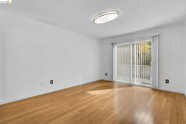 a view of empty room