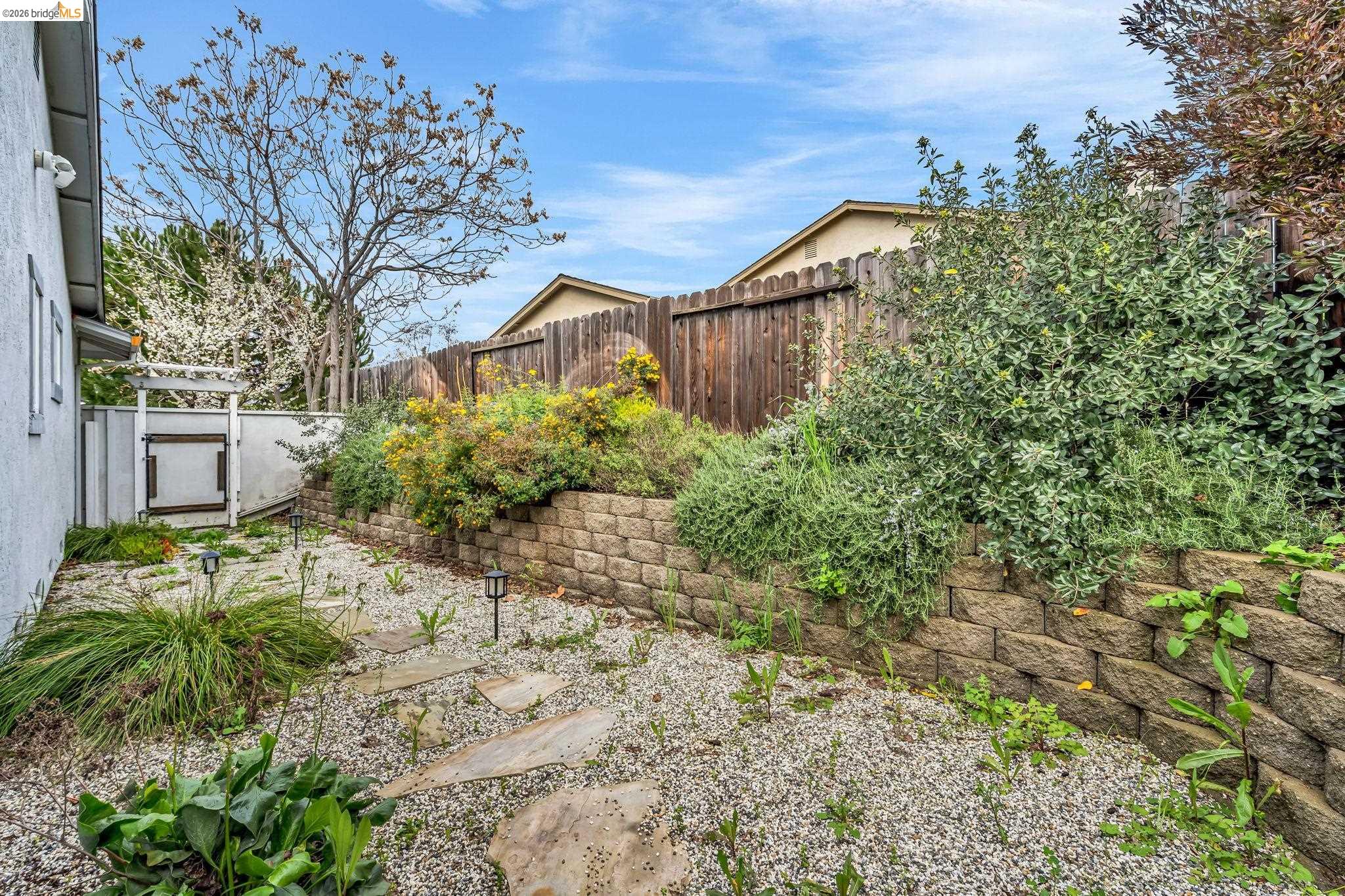 909 Halite Way Antioch, CA 94509 - Photo 51 of 52 a backyard of a house with lots of green space