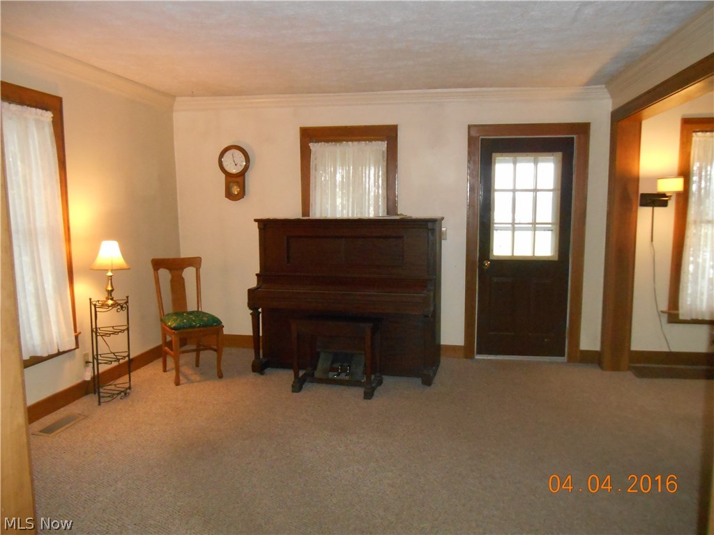 9888 Quarry Road Amherst, OH 44001 - Photo 5 of 19 Gallery Image 5