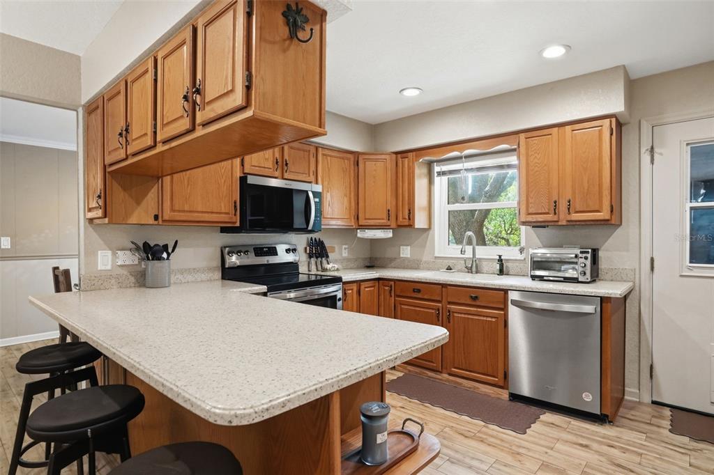 15620 Hays Road Spring Hill, FL 34610 - Photo 6 of 87