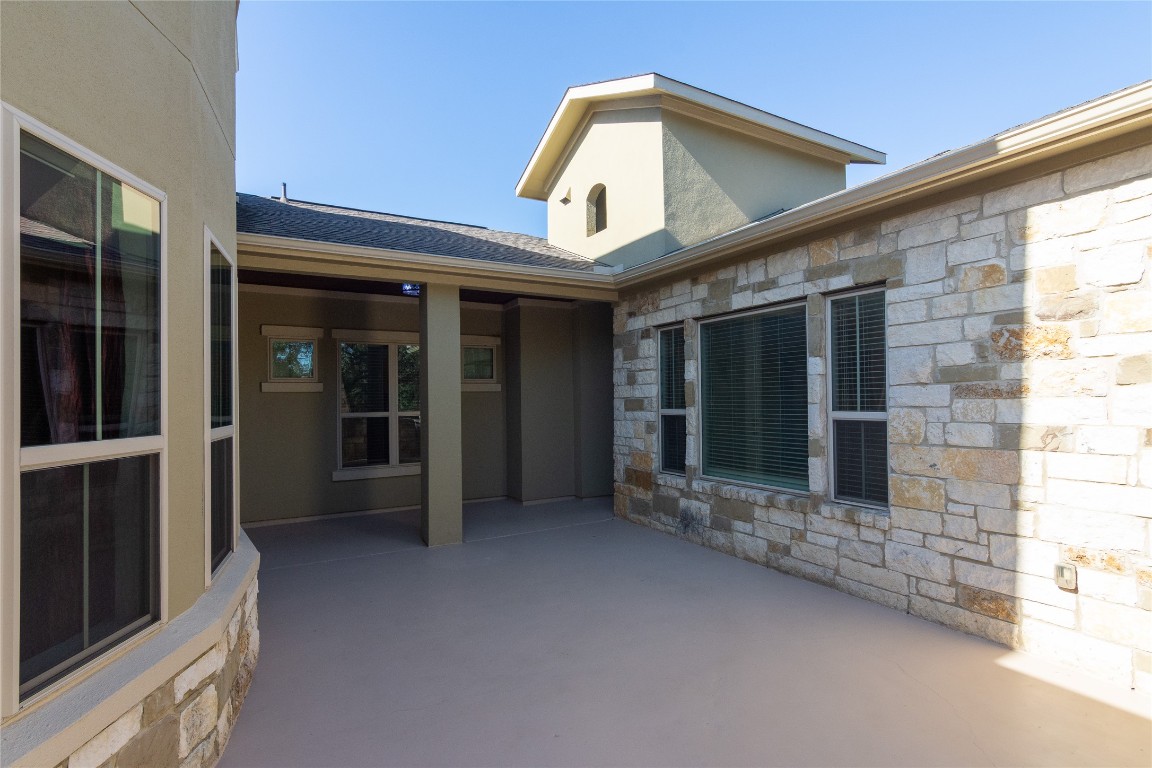 316 Chadwick Drive Georgetown, TX 78628 - Photo 37 of 39 a view of entrance gate of the house