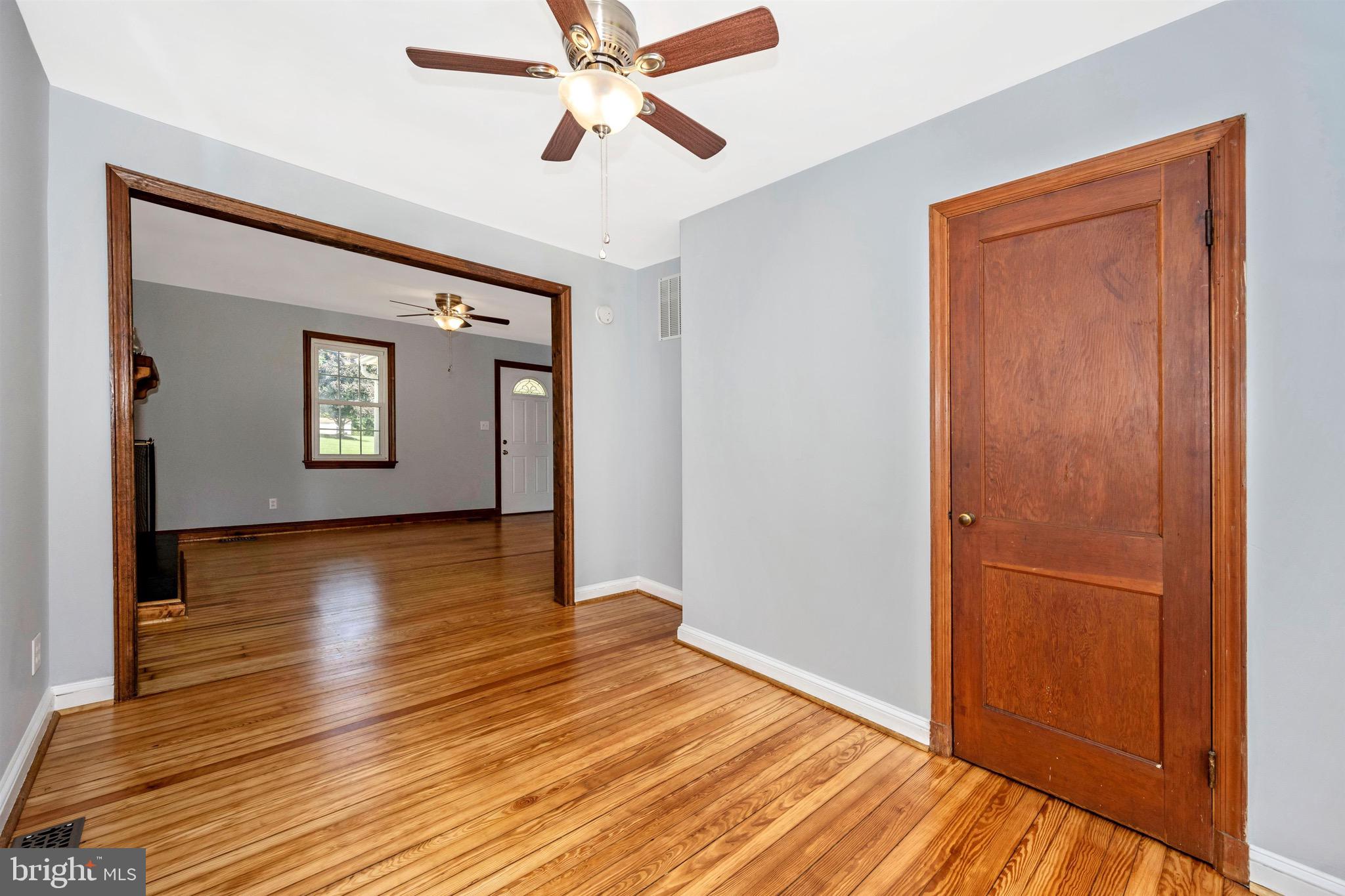 16957 Frederick Road Mount Airy, MD 21771 - Photo 12 of 64 Gallery Image 12