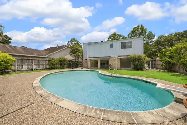 $5,600 | 10314 Olympia Drive, Houston, TX 77042