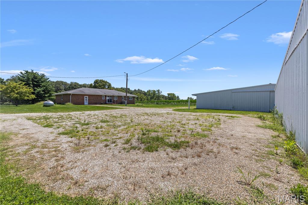 29995 Mitchell Creek Road Jerseyville, IL 62052 - Photo 27 of 41
