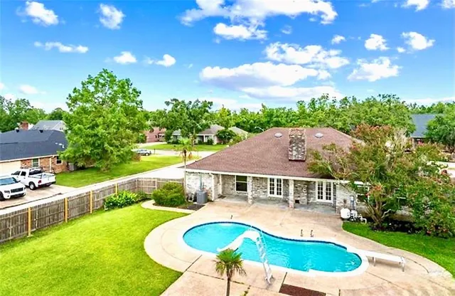 $305,900 | 249 Somerset Street, Laplace, LA 70068