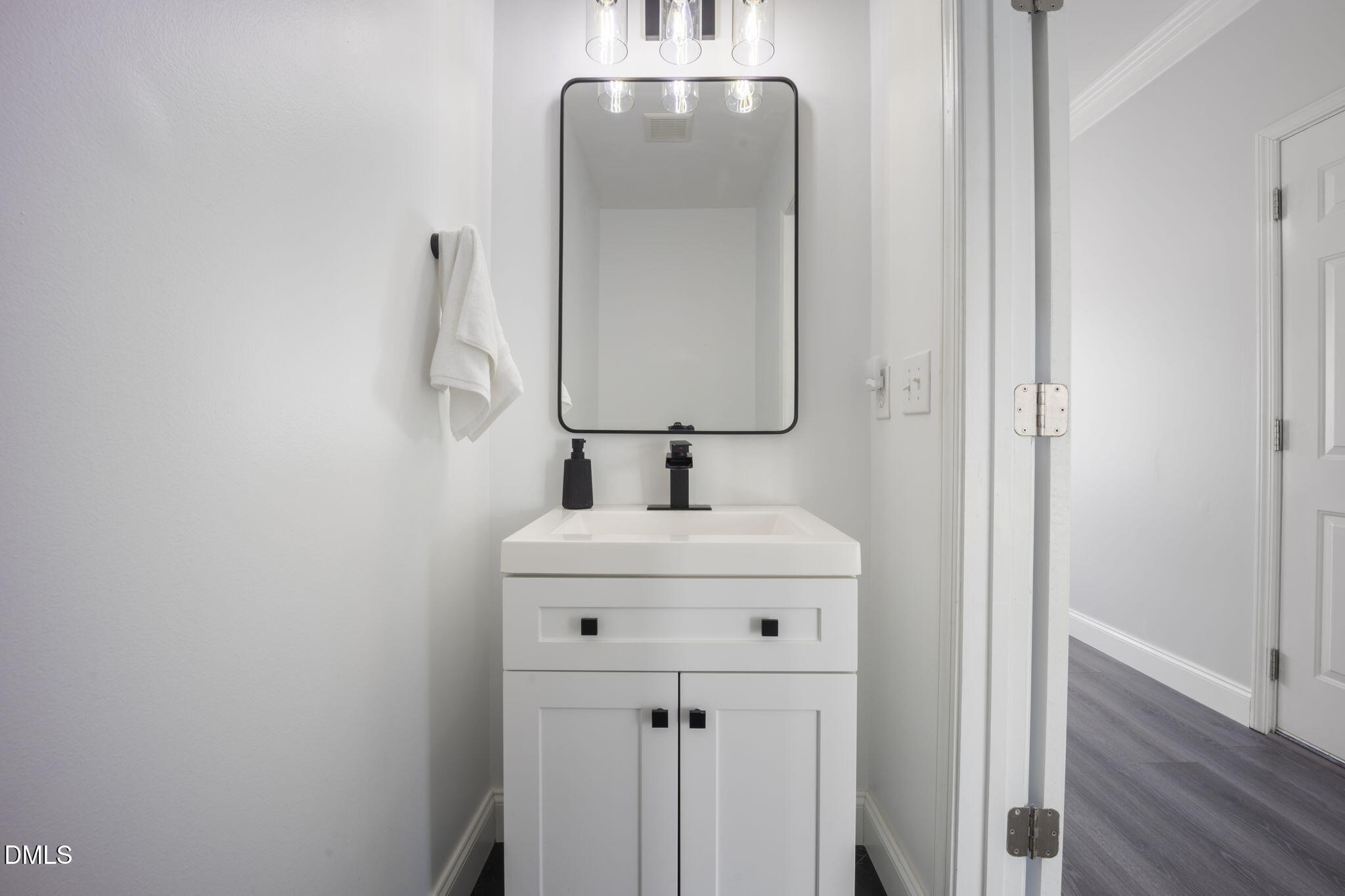 201 Leighann Ridge Lane Rolesville, NC 27571 - Photo 7 of 48 Newly Renovated Guest Bathroom on First Floor