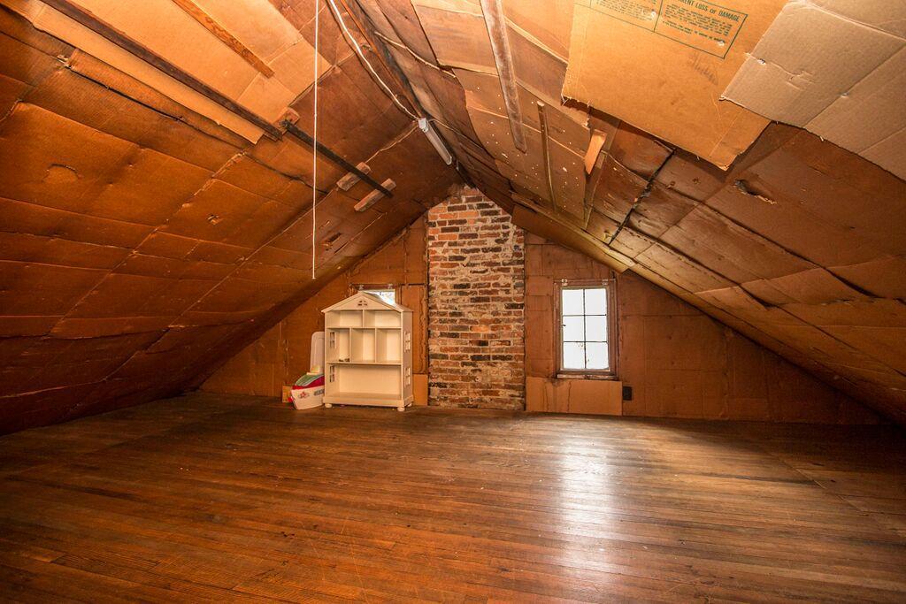 211 North Cassingham Road Columbus, OH 43209 - Photo 16 of 29 Gallery Image 16