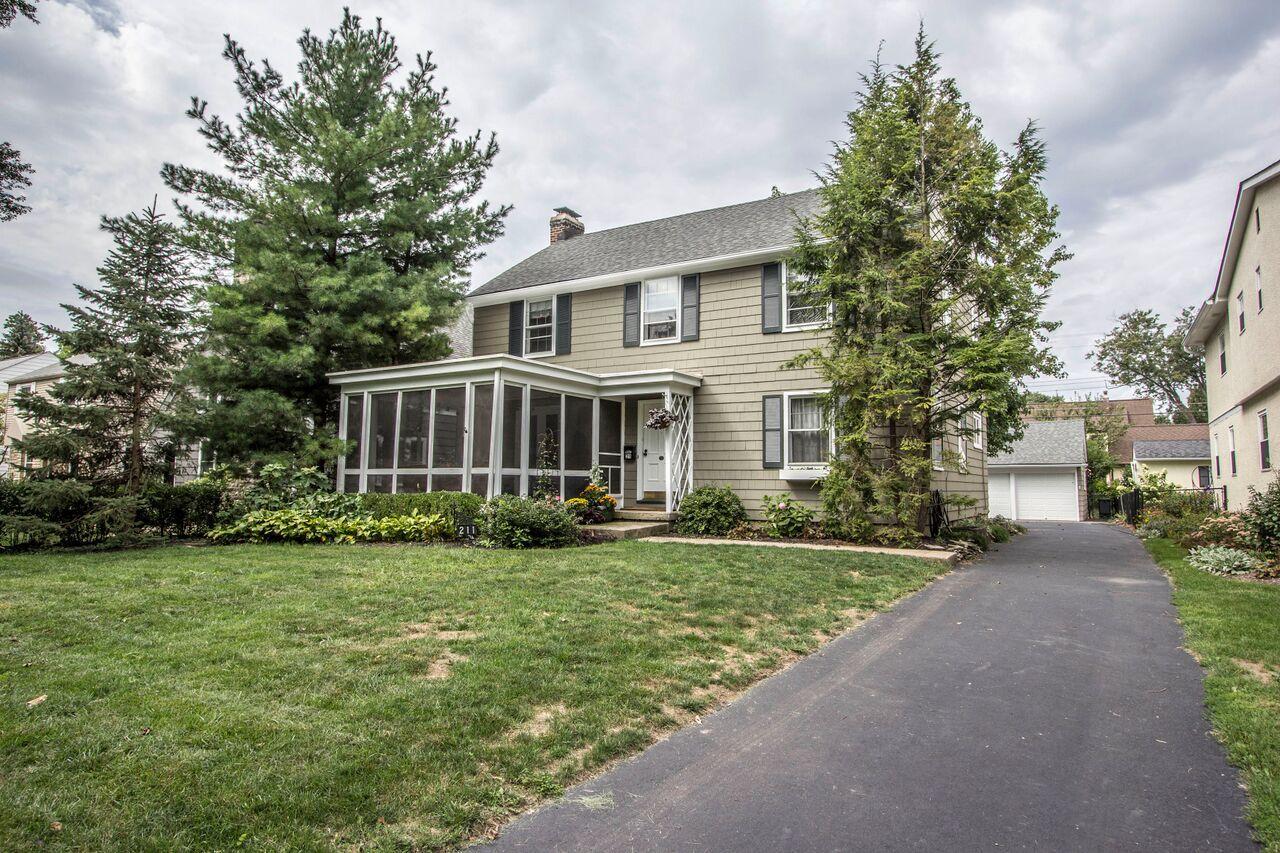 211 North Cassingham Road Columbus, OH 43209 - Photo 2 of 29 Gallery Image 2