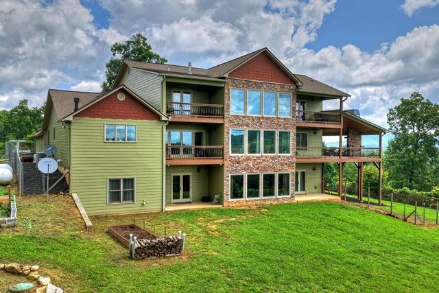 384 Dean Road Mineral Bluff, GA 30559 - Photo 18 of 66
