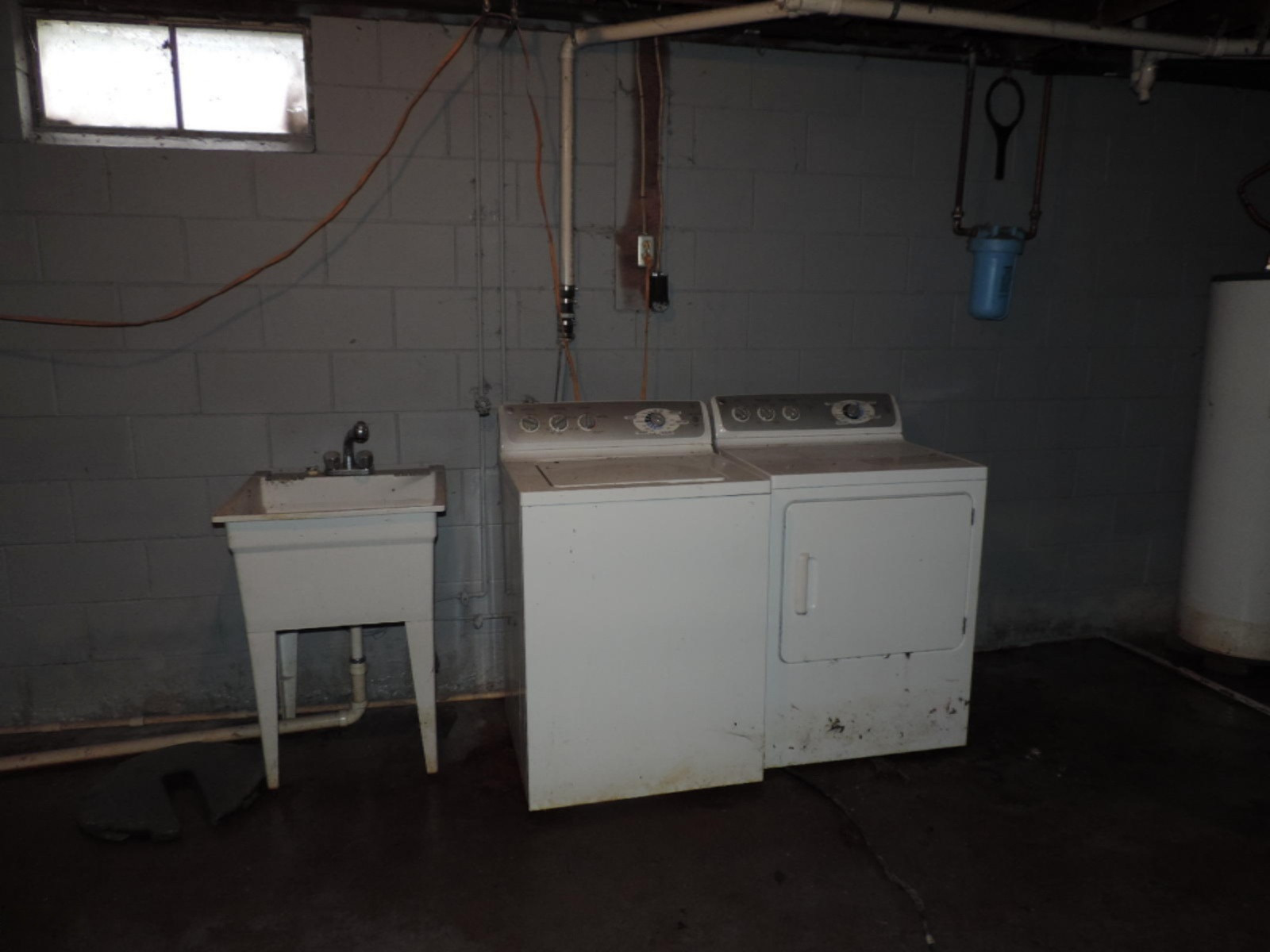 5860 Clymer Road Coloma, MI 49038 - Photo 13 of 19 263-429365 - laundry