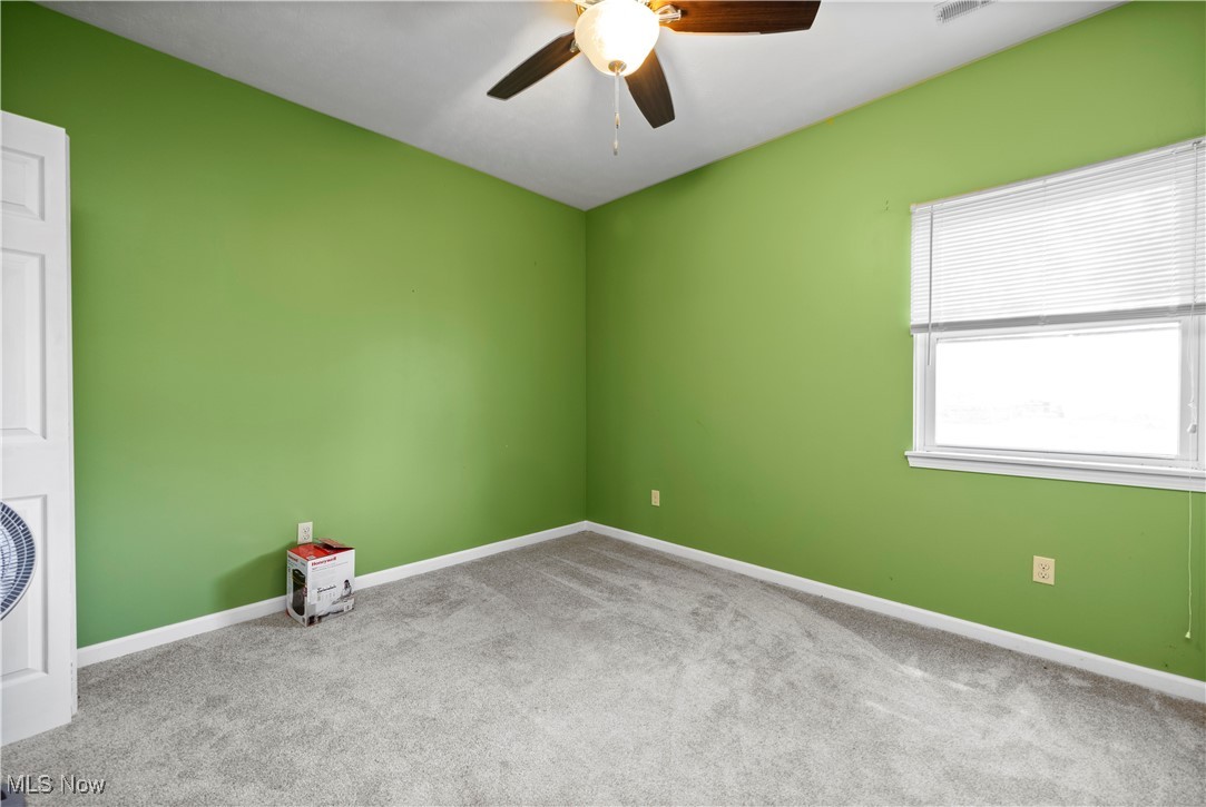 40175 Banks Road Grafton, OH 44044 - Photo 11 of 34