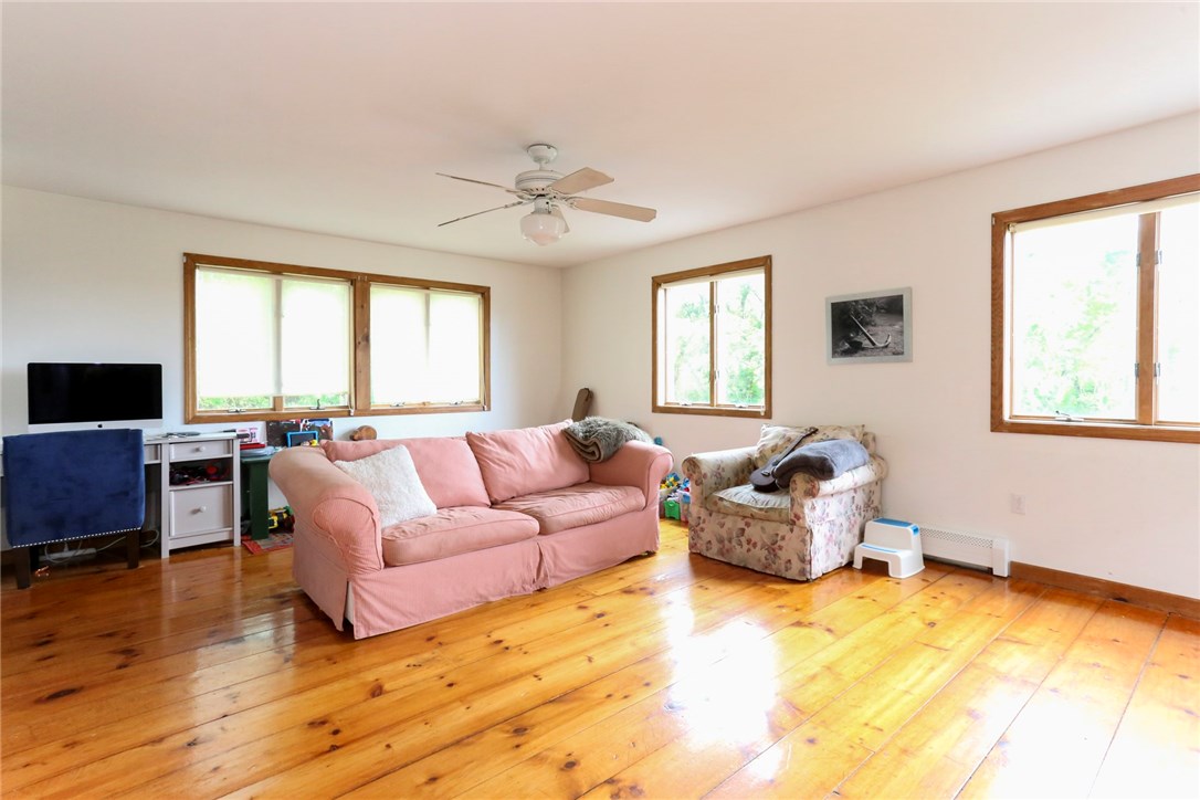 41 West Main Road Little Compton, RI 02837 - Photo 15 of 40