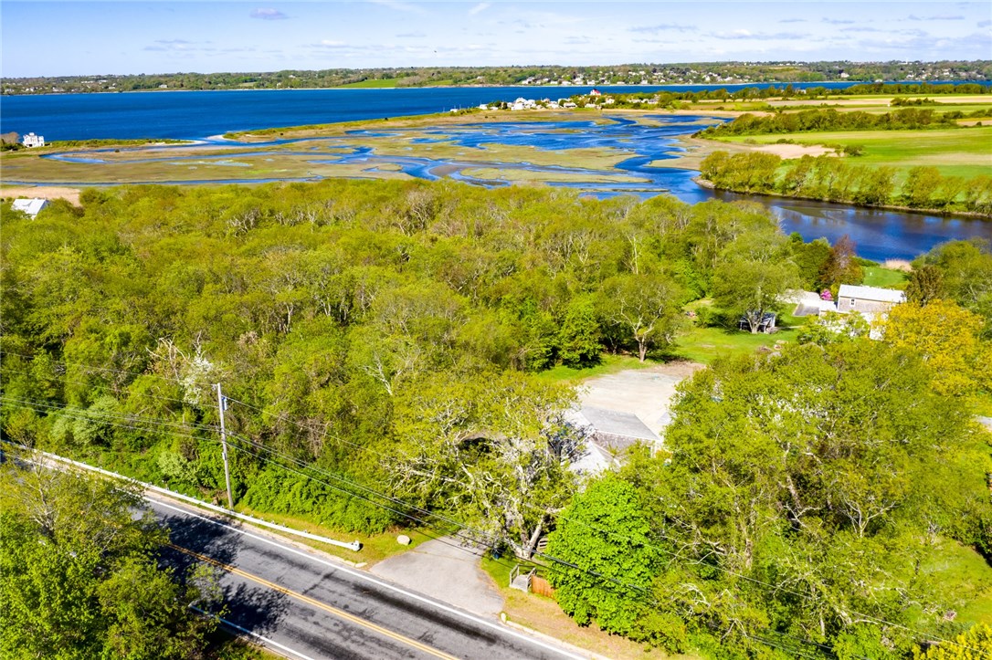 41 West Main Road Little Compton, RI 02837 - Photo 3 of 40