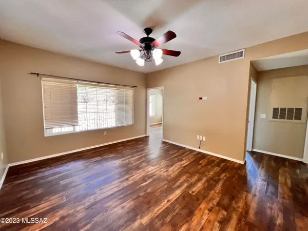 $1,795 | 1500 East Pusch Wilderness Drive, Unit 5103, Tucson, AZ 85737
