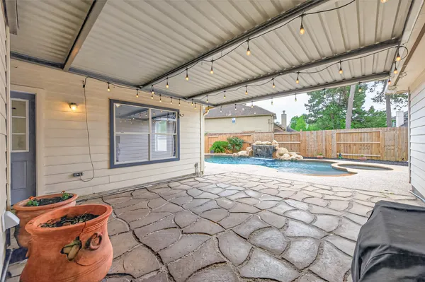 $489,900 | 7411 Stonesfield Place, Spring, TX 77389