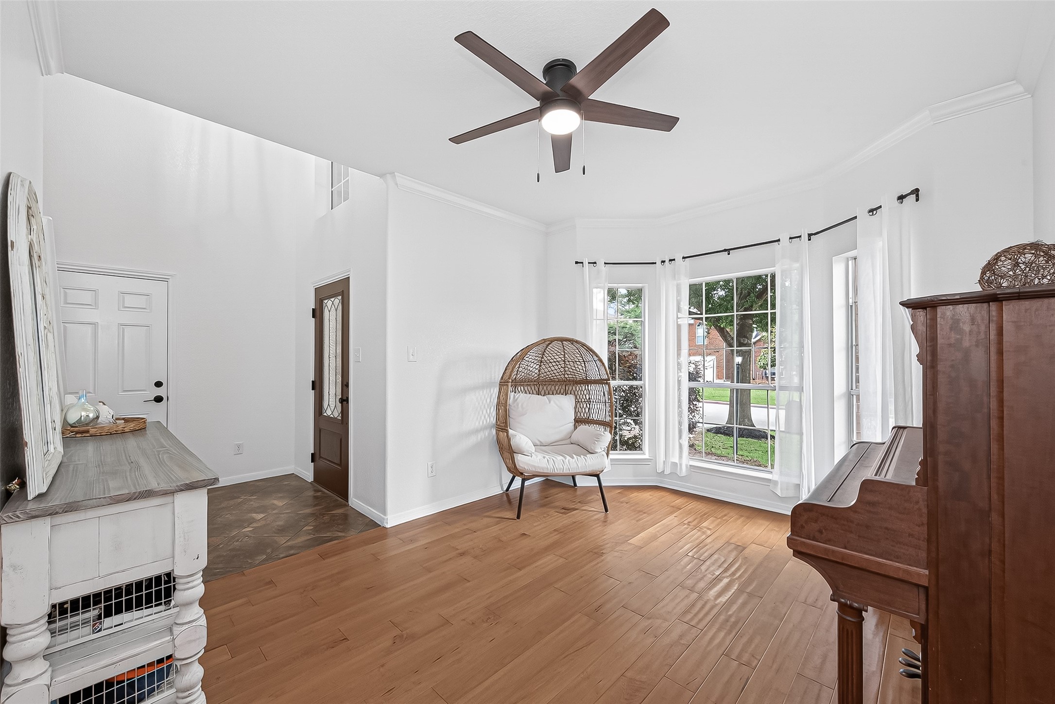 7411 Stonesfield Place Spring, TX 77389 - Photo 6 of 37 1st Floor - Formal Dining Room