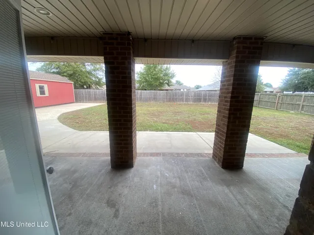 $2,300 | 132 Needlerush Place, Ocean Springs, MS 39564