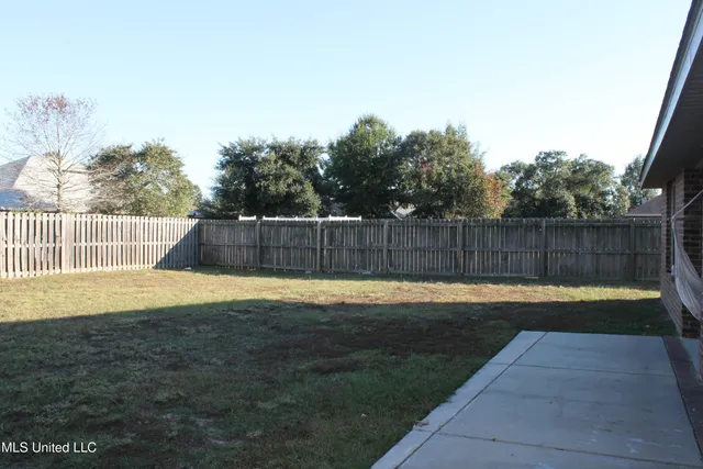 $2,300 | 132 Needlerush Place, Ocean Springs, MS 39564