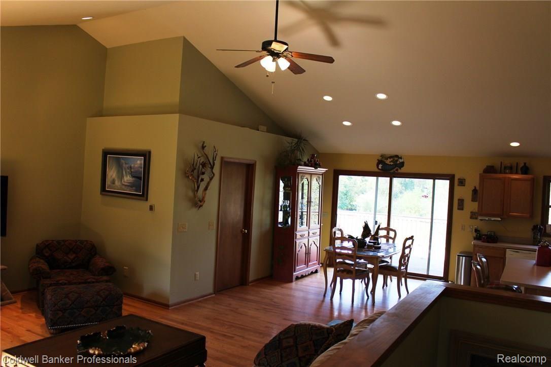 4044 West Brocker Road Metamora, MI 48455 - Photo 11 of 36 IMG_1645.JPG
