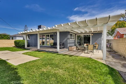 $975,000 | 1841 Fanwood Avenue, Long Beach, CA 90815