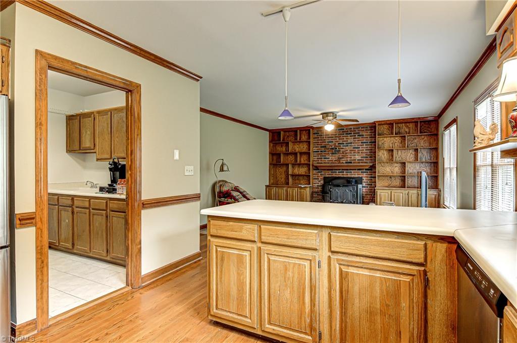 5825 Beaver Hill Lane Oak Ridge, NC 27310 - Photo 13 of 29