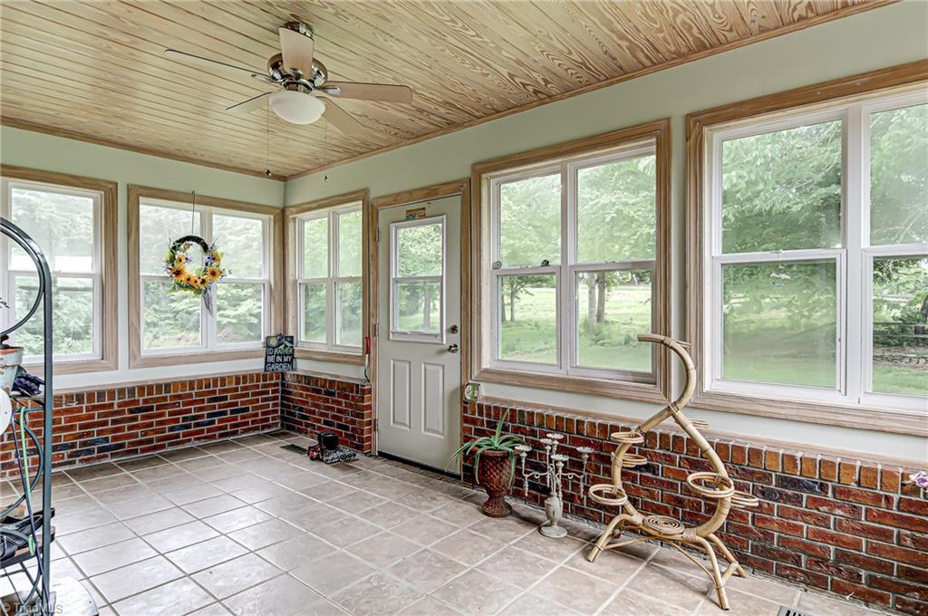 5825 Beaver Hill Lane Oak Ridge, NC 27310 - Photo 27 of 29