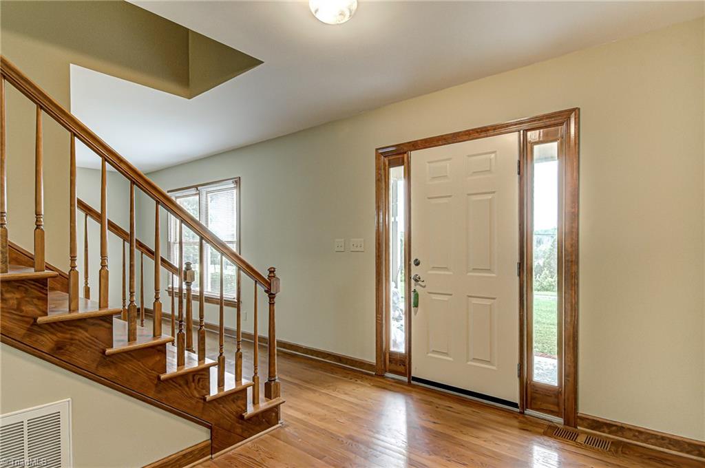 5825 Beaver Hill Lane Oak Ridge, NC 27310 - Photo 7 of 29