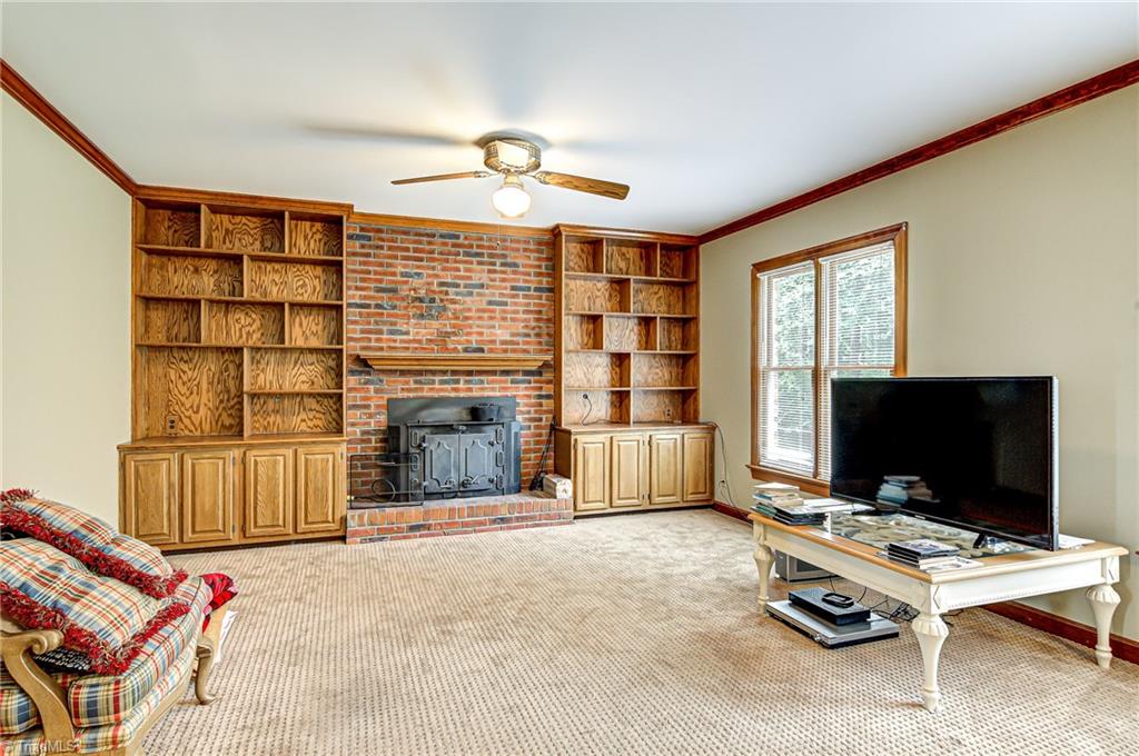 5825 Beaver Hill Lane Oak Ridge, NC 27310 - Photo 10 of 29