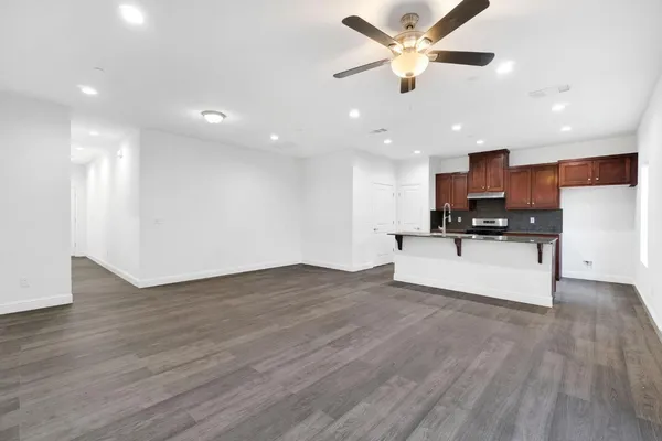 $1,170,000 | 5454 West Fairmont Avenue, Fresno, CA 93722