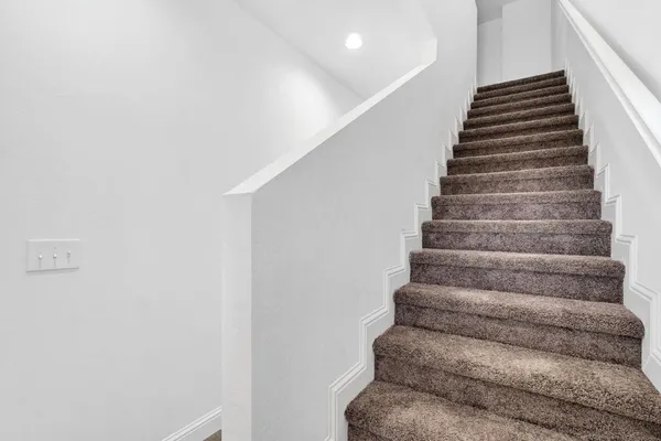 $1,170,000 | 5454 West Fairmont Avenue, Fresno, CA 93722