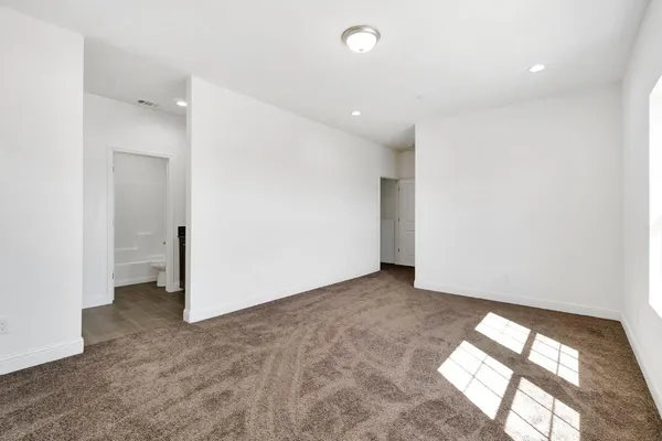 $1,170,000 | 5454 West Fairmont Avenue, Fresno, CA 93722