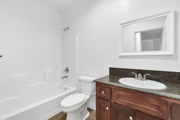 $1,170,000 | 5454 West Fairmont Avenue, Fresno, CA 93722