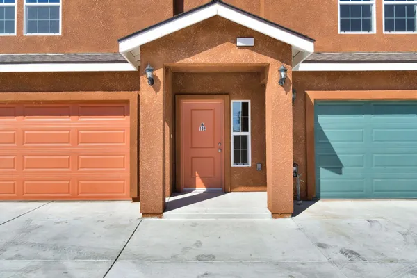 $1,170,000 | 5454 West Fairmont Avenue, Fresno, CA 93722