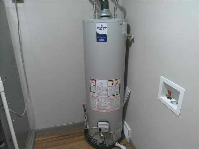 $169,000 | 609 North 7th Street, Humboldt, KS 66748