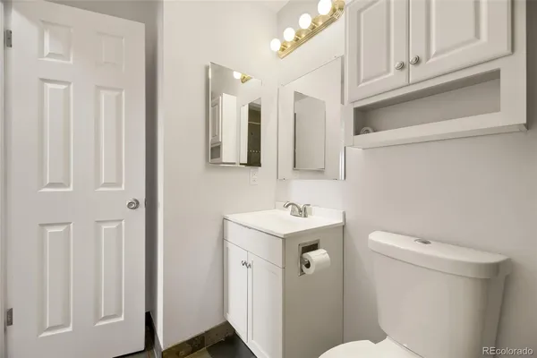 $559,000 | 9830 West Chenango Avenue, Littleton, CO 80123