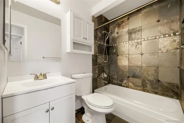 $559,000 | 9830 West Chenango Avenue, Littleton, CO 80123