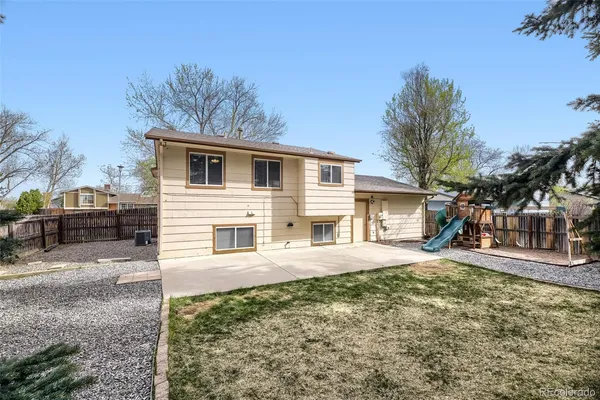 $559,000 | 9830 West Chenango Avenue, Littleton, CO 80123
