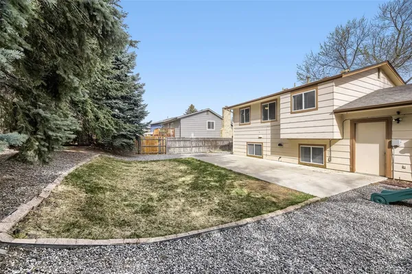 $559,000 | 9830 West Chenango Avenue, Littleton, CO 80123