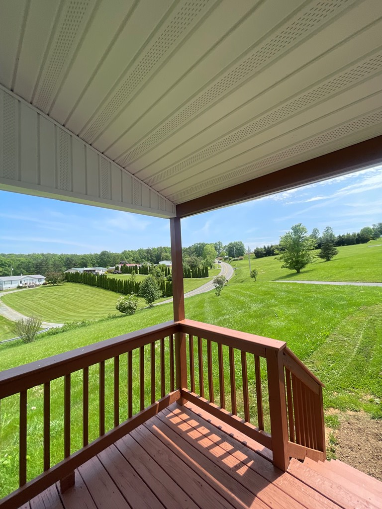 5200 Delhart Road Galax, VA 24333 - Photo 15 of 40 Gallery Image 15