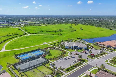 $595,000 | 6294 Grandview Hill Court, Bradenton, FL 34203